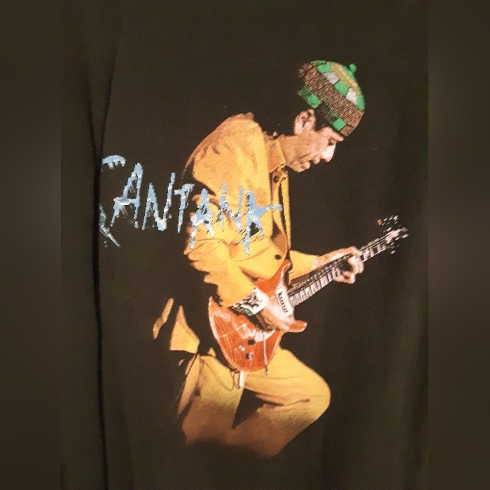 Santana Supernatural 2000 Concert Black Tee Shirt.
